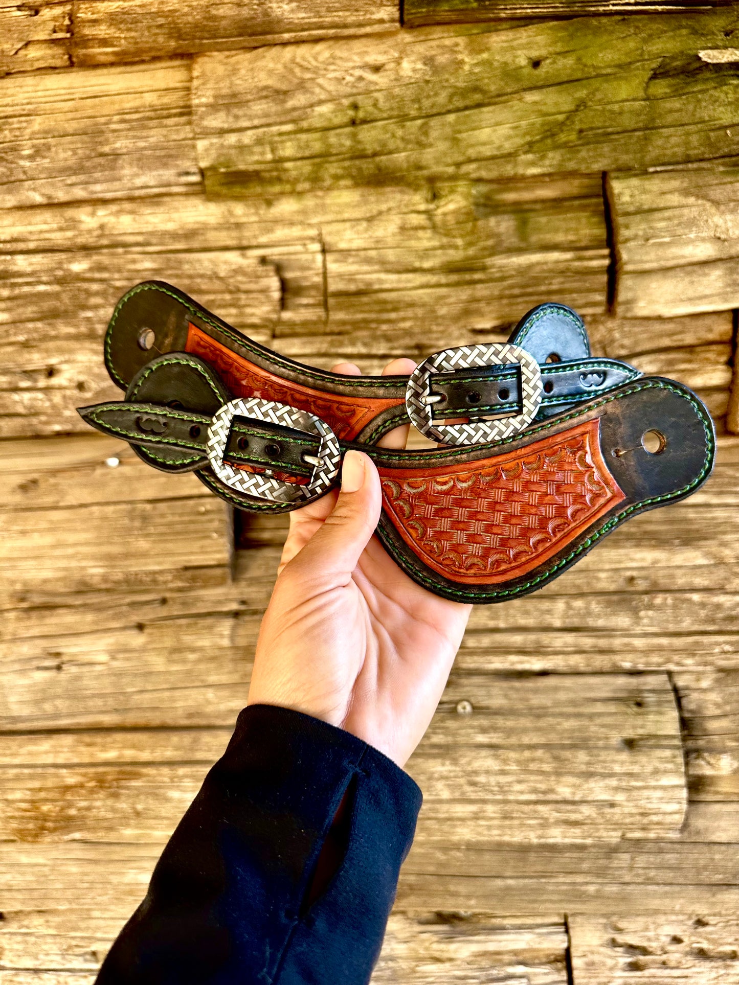 2 tone spur straps