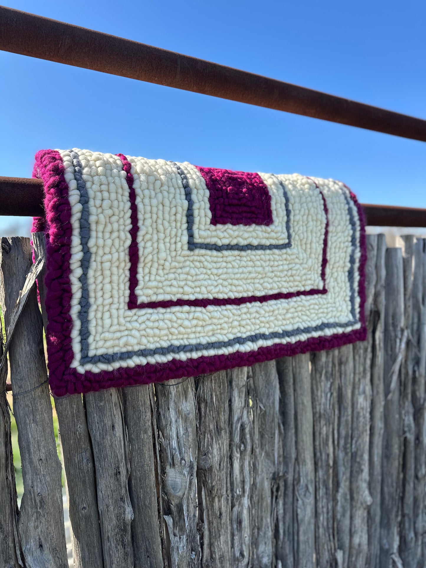 32x32 pulled wool pad