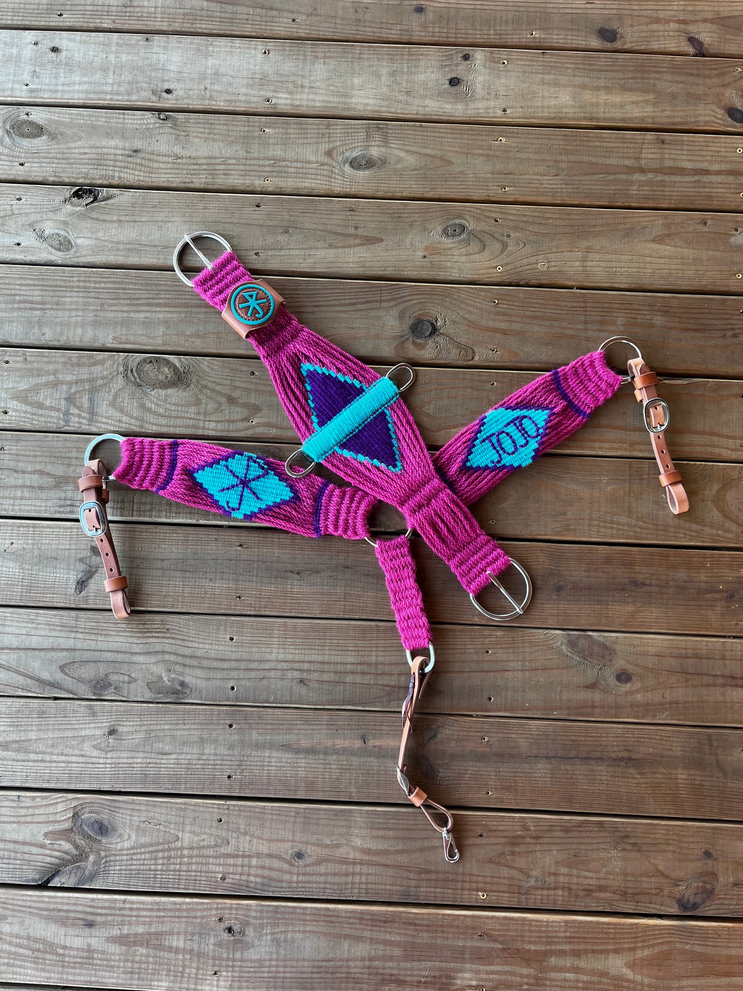 Custom Set W/ Embroidered Brand and Custom Latigo Keeper